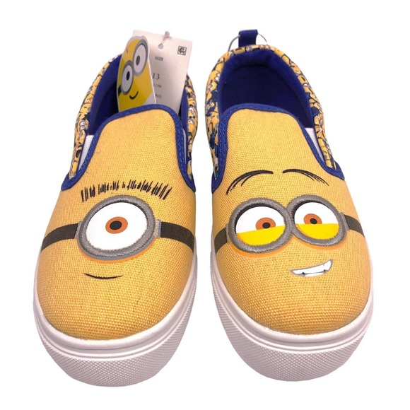 NEW Minions Canvas Slip On Shoes Sneakers Kids Unisex Boys Girls 13 - Picture 2 of 7